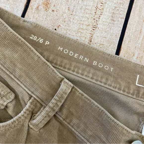 LOFT Ann Taylor Tan Corduroy Modern Boot Pants Size 6 Beige Cords EUC - Picture 5 of 10